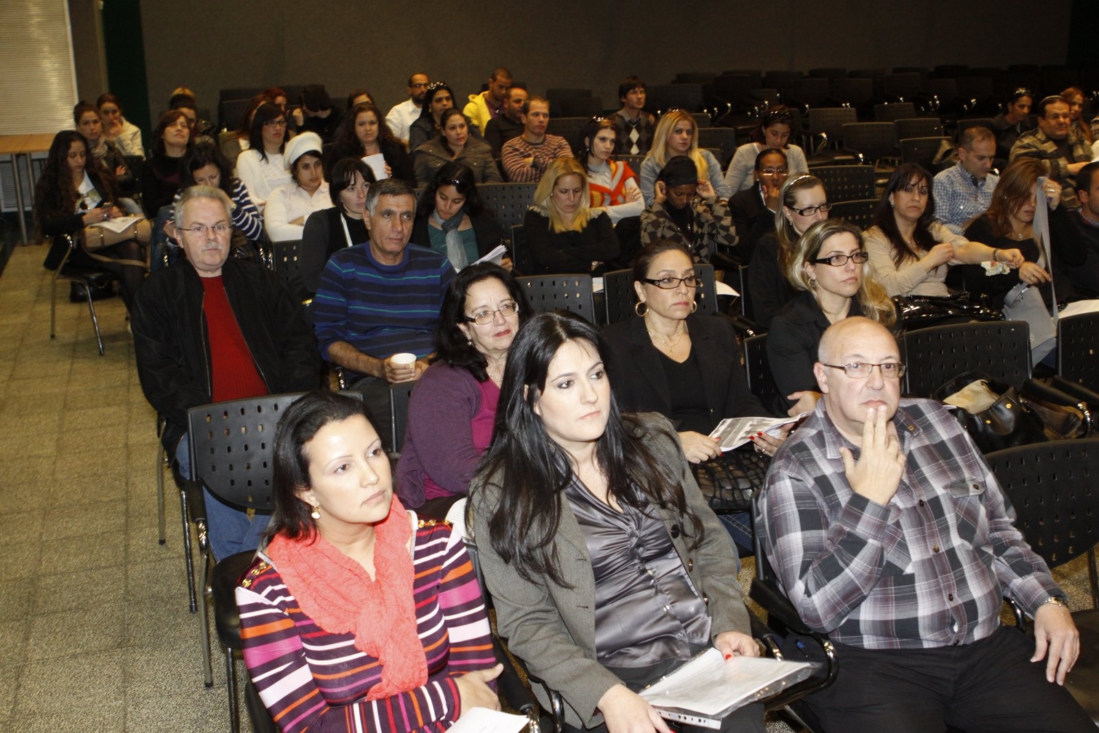 _PublishingImages_%D7%90%D7%9A%20%D7%A7%D7%95%D7%9C%D7%98%D7%99%D7%9D%20%D7%A2%D7%95%D7%91%D7%93%D7%99%D7%9D.JPG (1)