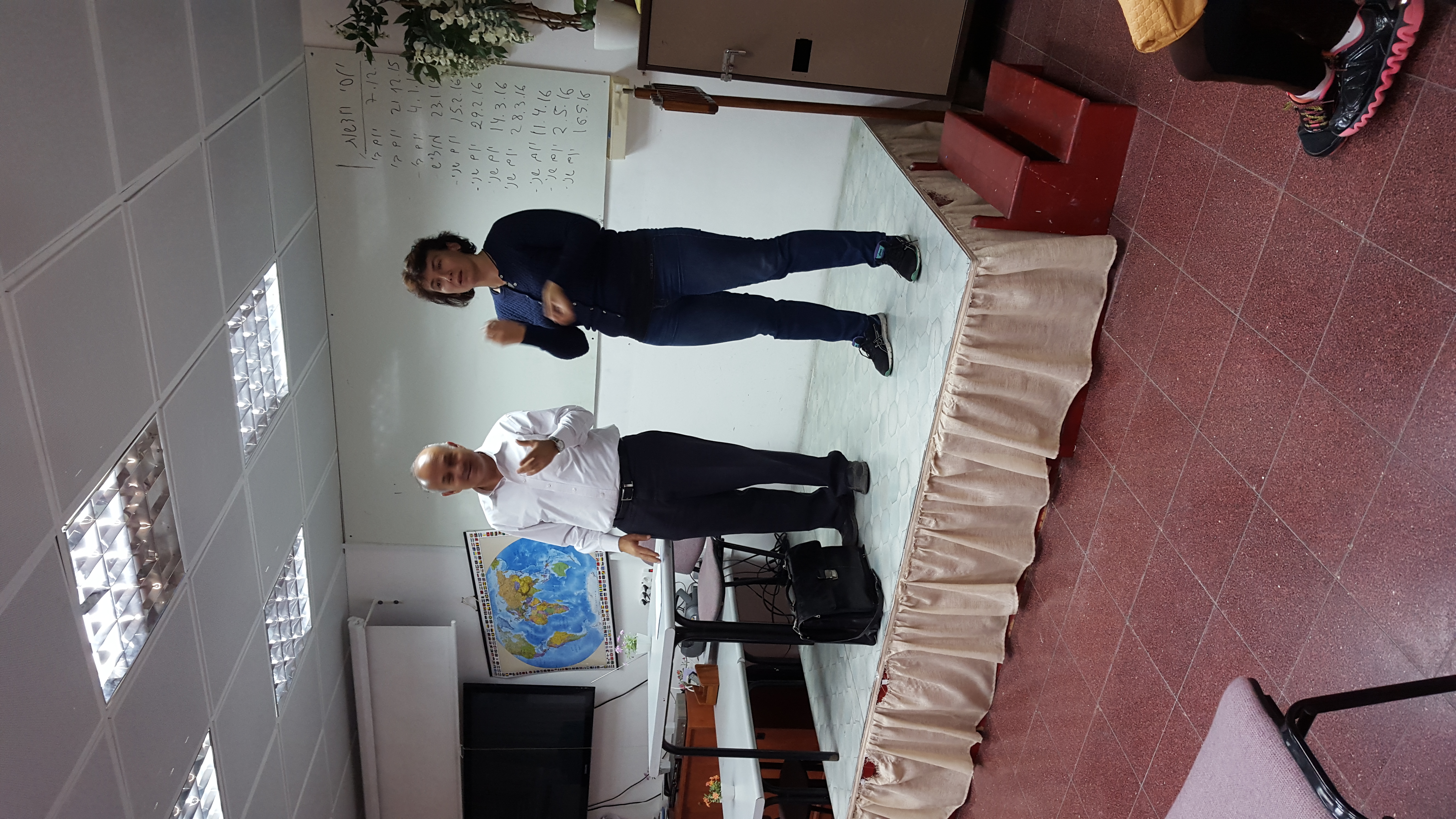 הרצאה במועדון החירשים