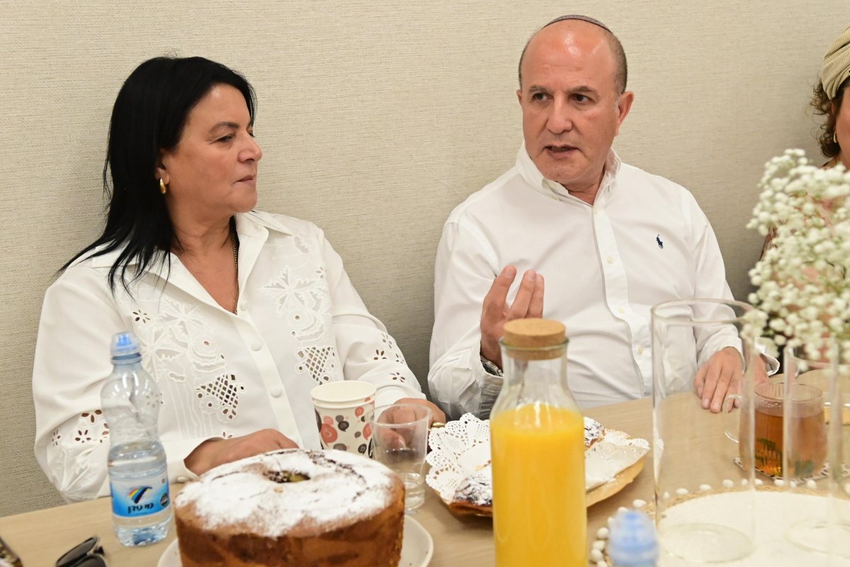 ראש העיר וראש מינהל חינוך